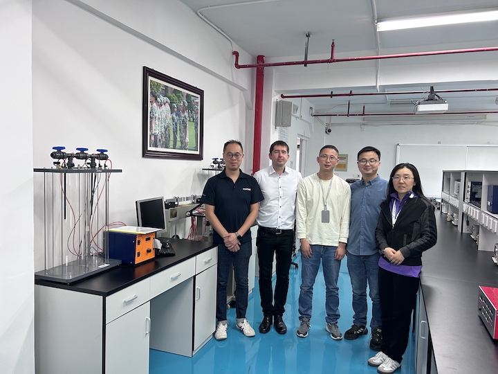 大宝娱乐-LG游戏|PT游戏|CQ9游戏